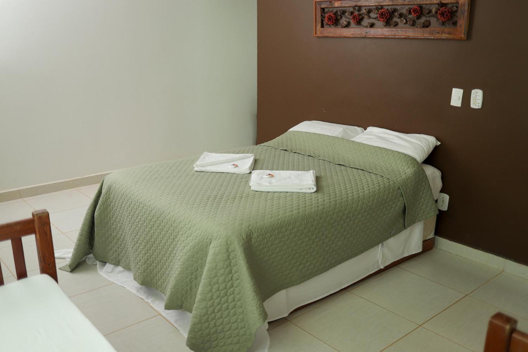 Vale Silvestre Eco Park Hotel Governador Valadares Buitenkant foto