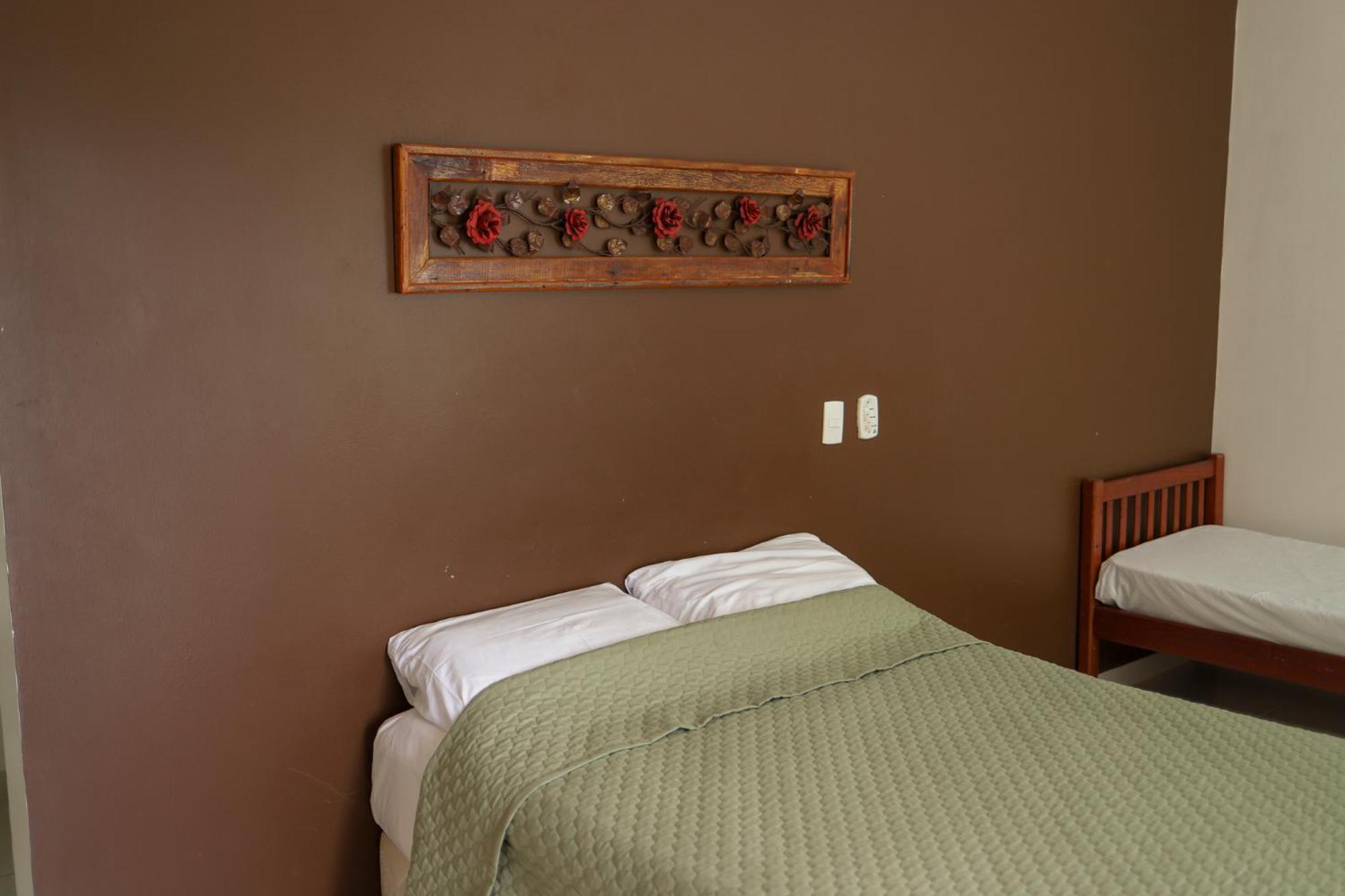 Vale Silvestre Eco Park Hotel Governador Valadares Buitenkant foto